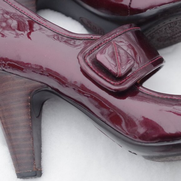 Mary Jane Burgundy Sofft Fiorenza Chianti Patent Leather Size 6 1/2 Ladies Shoes - Picture 6 of 7
